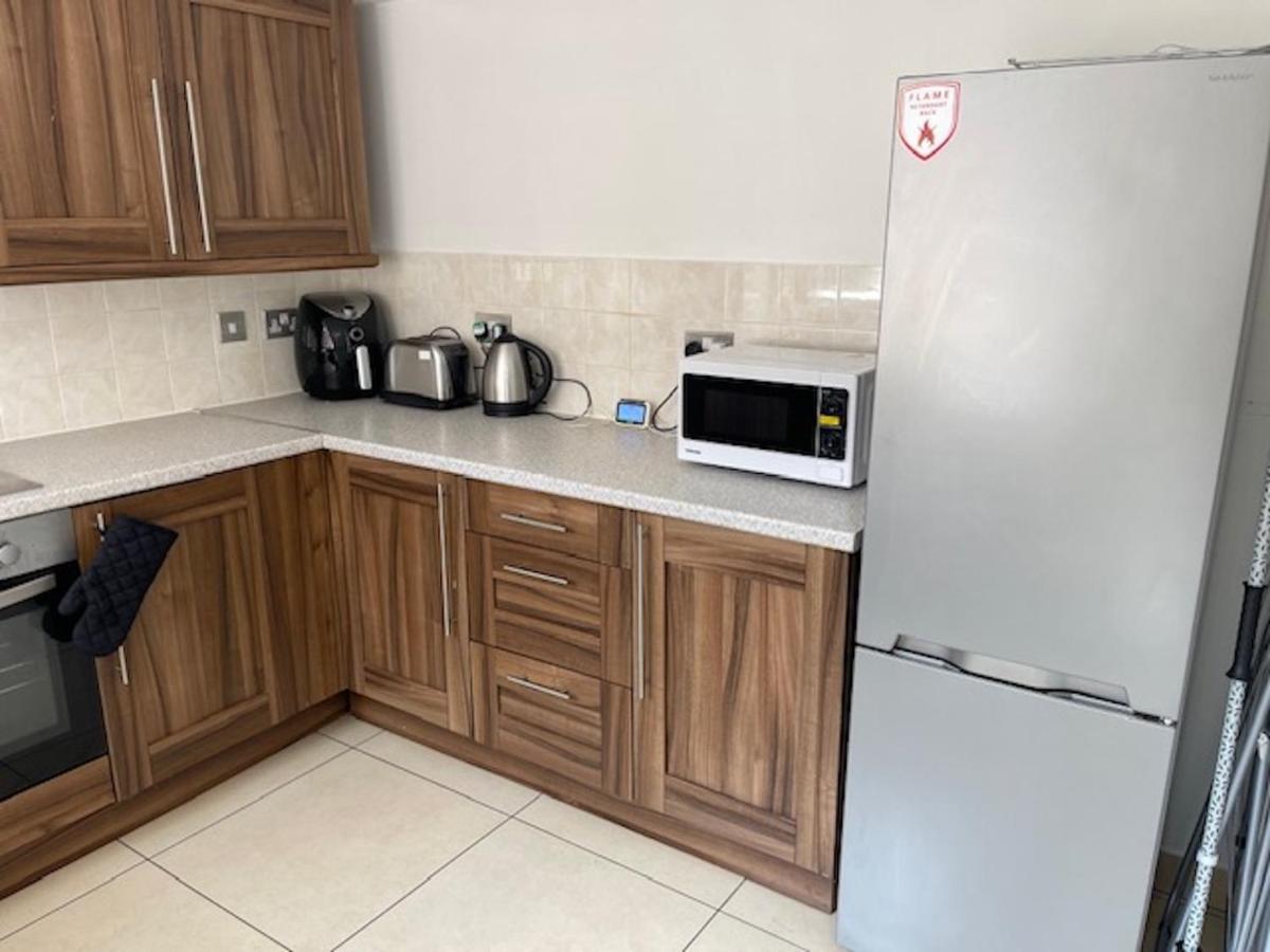 Marks Place Liverpool Luaran gambar
